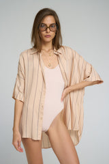 Lightweight summer shirt with contrast panels