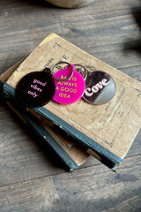 keyring by cove. island essentials in variant colors