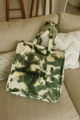 tie dye green bag by Cove.