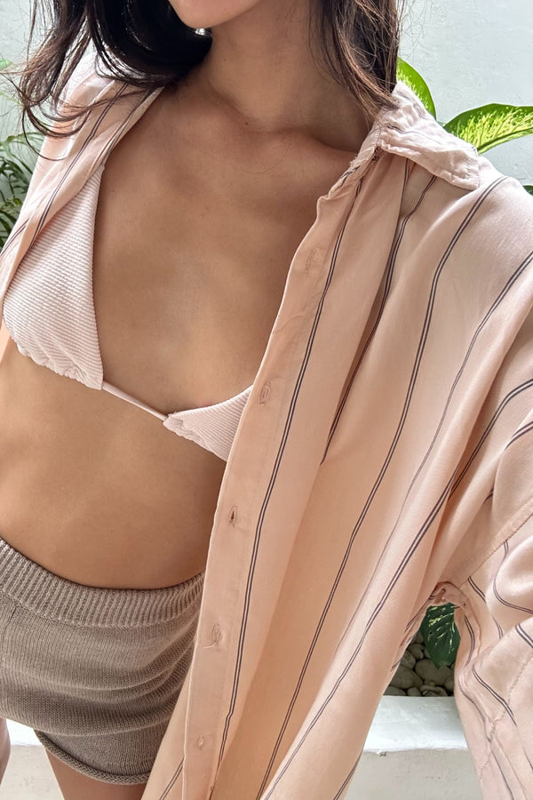 Beach-ready rayon shirt in coral stripe