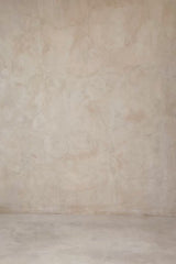 Video of the white Sonora Top worn with denim.
